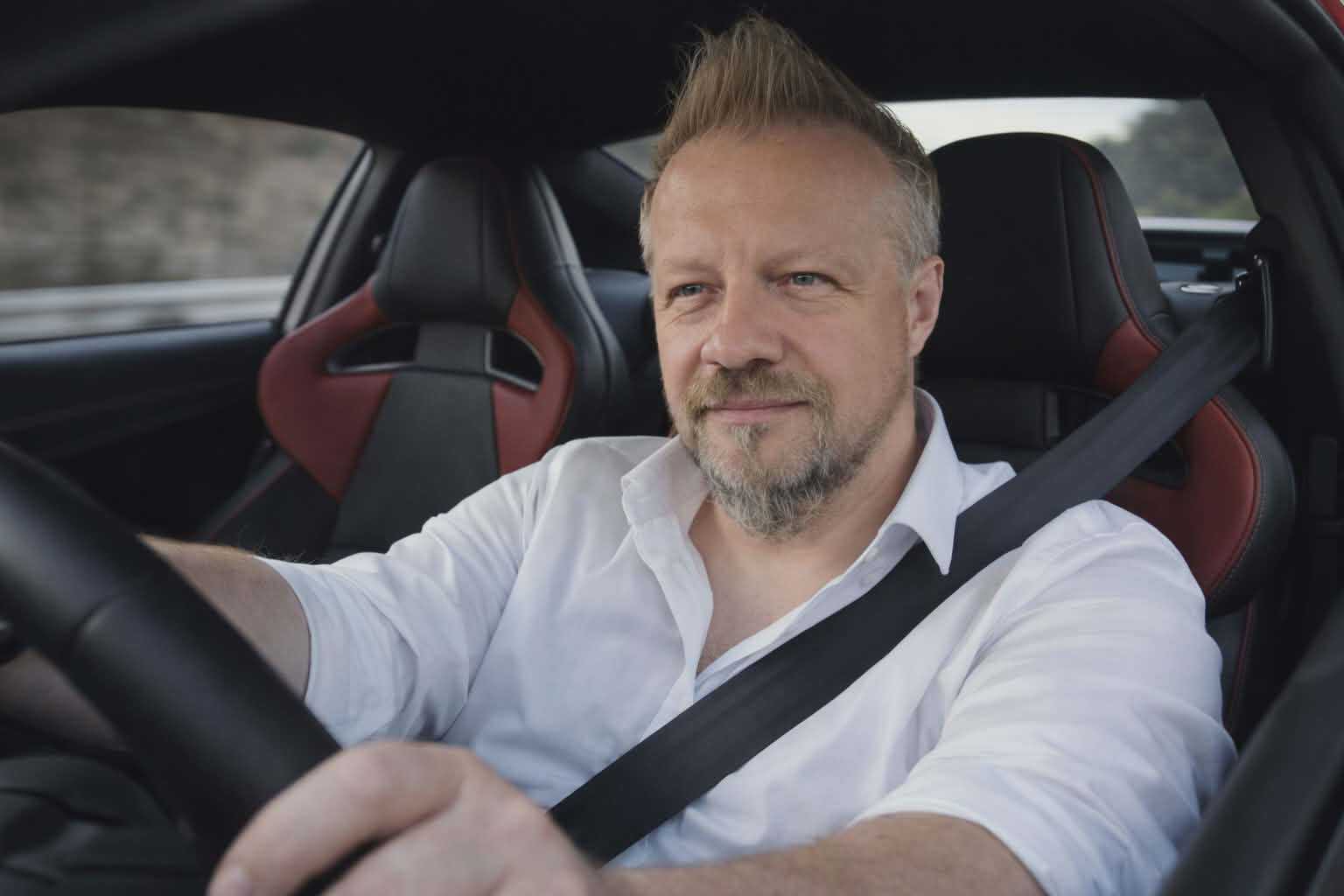 Filip Grega za kierownicą